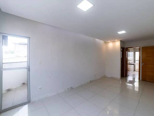 #70 - Apartamento para Venda em Belo Horizonte - MG - 3