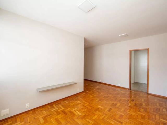 #140 - Apartamento para Venda em Belo Horizonte - MG - 2