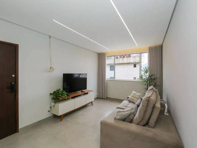 #172 - Apartamento para Venda em Belo Horizonte - MG - 2