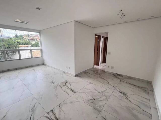 #179 - Apartamento para Venda em Belo Horizonte - MG - 2